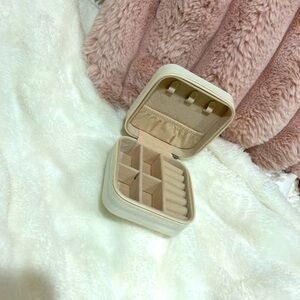 Mini jewelry box!